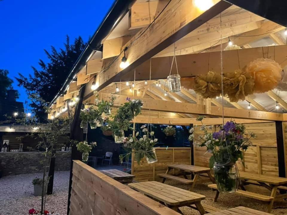 Trouble House Hotel Tetbury Exterior foto